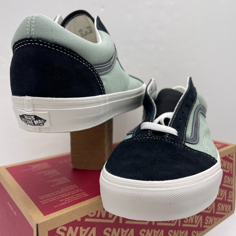 Vans Men’s Old Skool
Basics Gray Mist
VN000D7ZM8I Sneakers - Picture 6 of 16